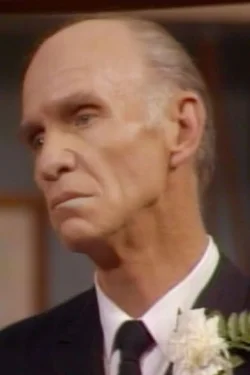 Glenn Robards