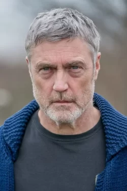 Vincent Regan